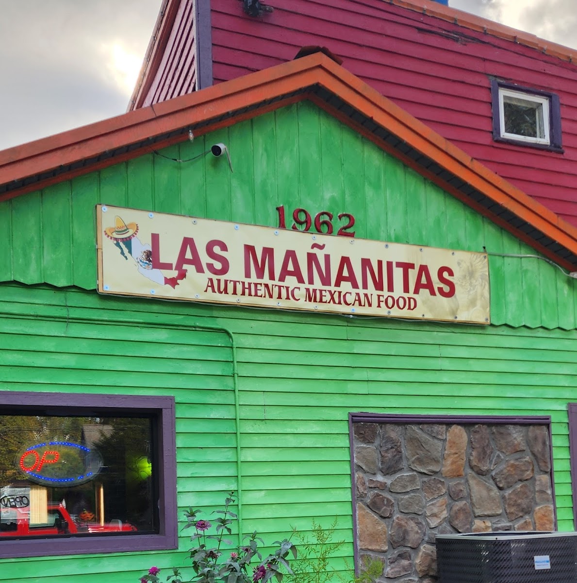 Las Mananitas